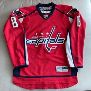 Washington Capitols Ovechkin Jersey (Small)